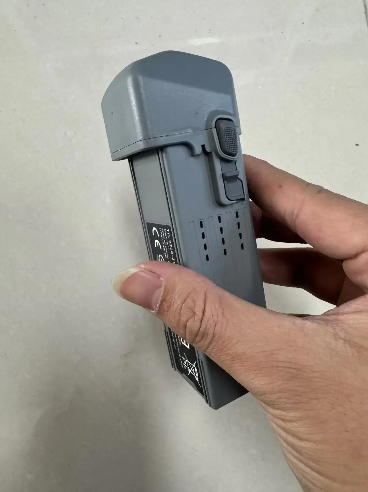 DJI air 3 プロバッテリー 7200 mAh バッテ - Holy Stone Drone Hs440 のレビューと価格